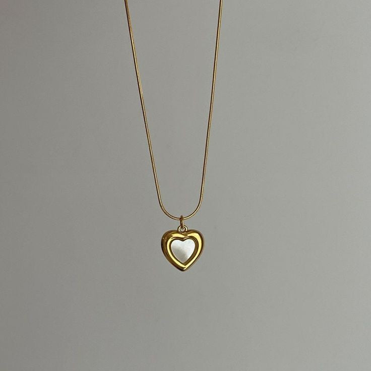Pearl heart necklace