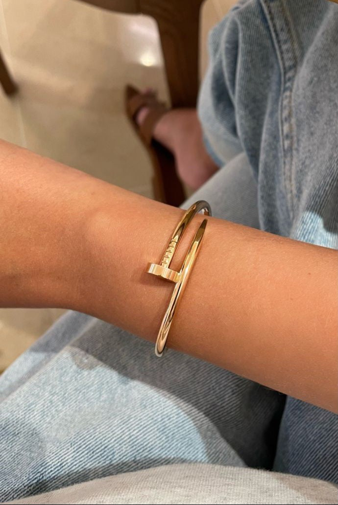 Nail-Inspired Gold Diamond Bracelet