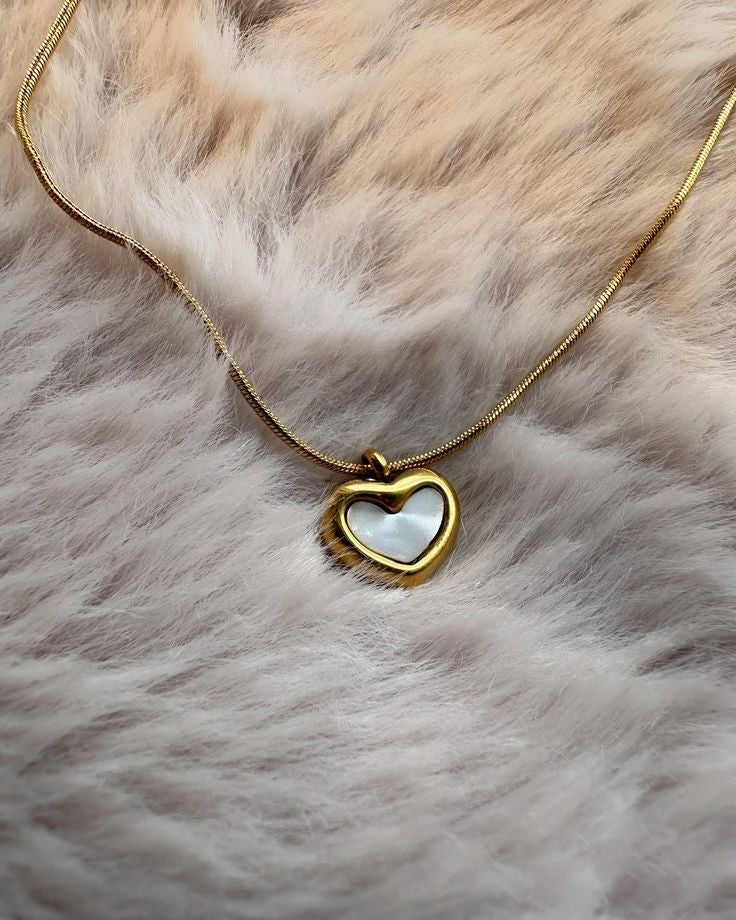 Pearl heart necklace