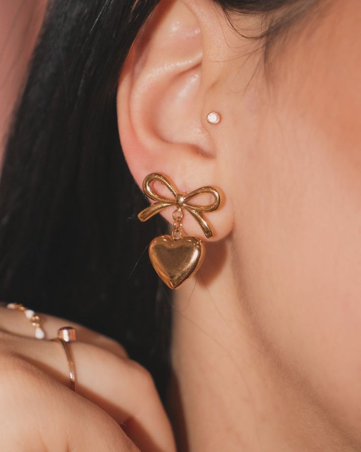 Gold heart bow Earrings