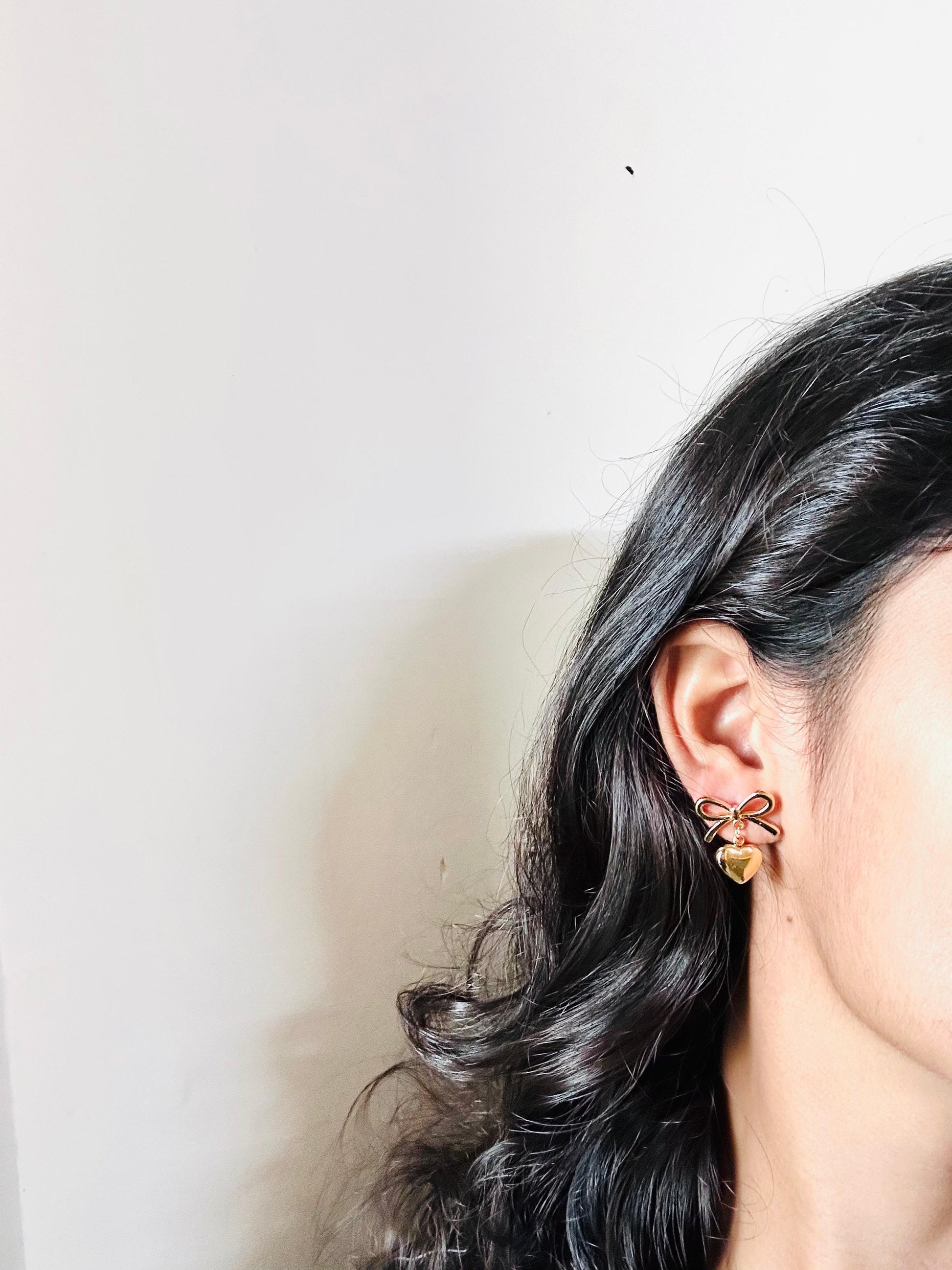 Gold heart bow Earrings