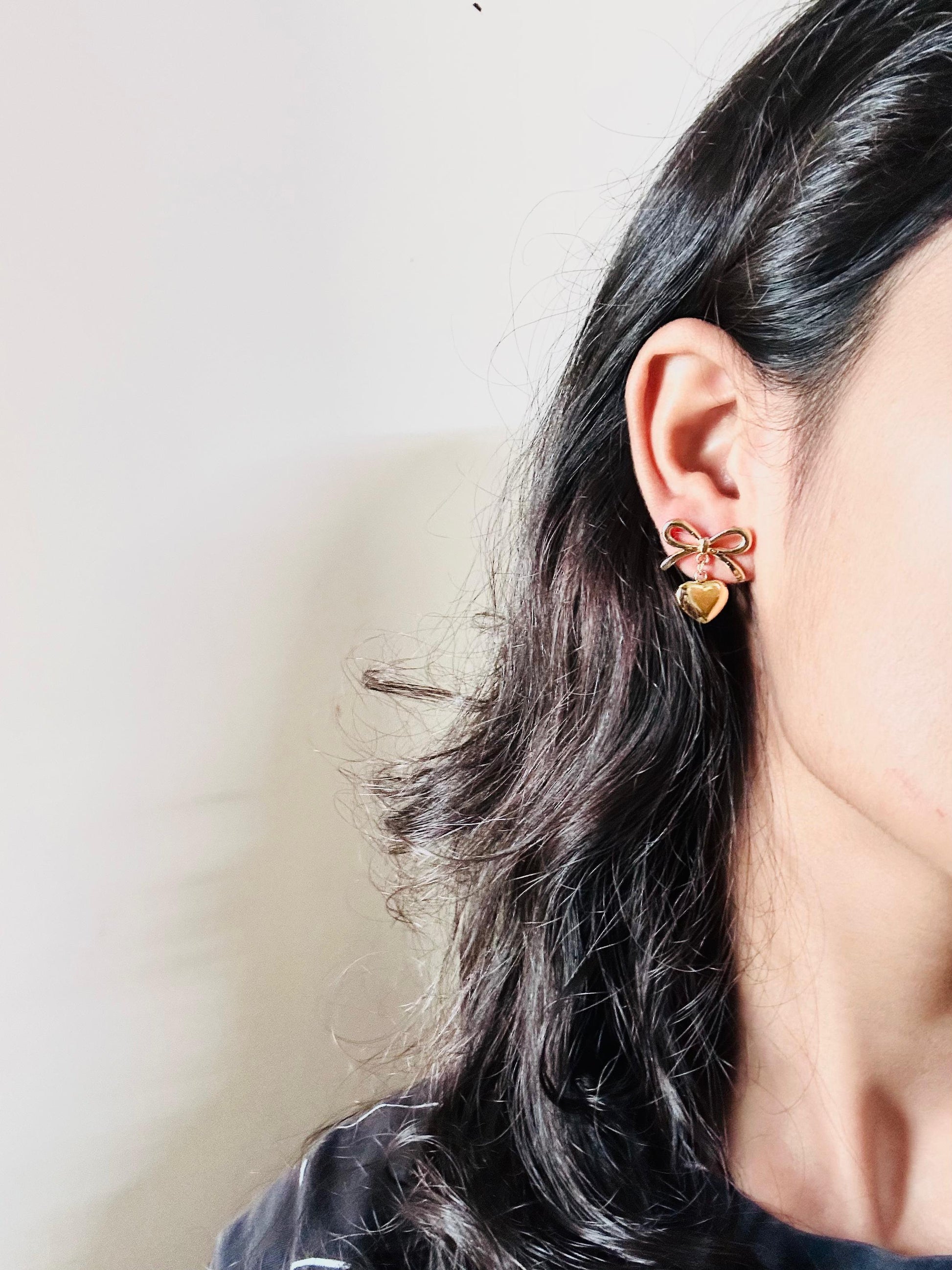 Gold heart bow Earrings